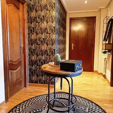 La Eria Ii, Muy Luminoso,wifi, Garaje,15 A Pie Al Centro Apartman Oviedo