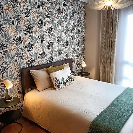 Apartman La Eria Ii, Muy Luminoso,wifi, Garaje,15 A Pie Al Centro *